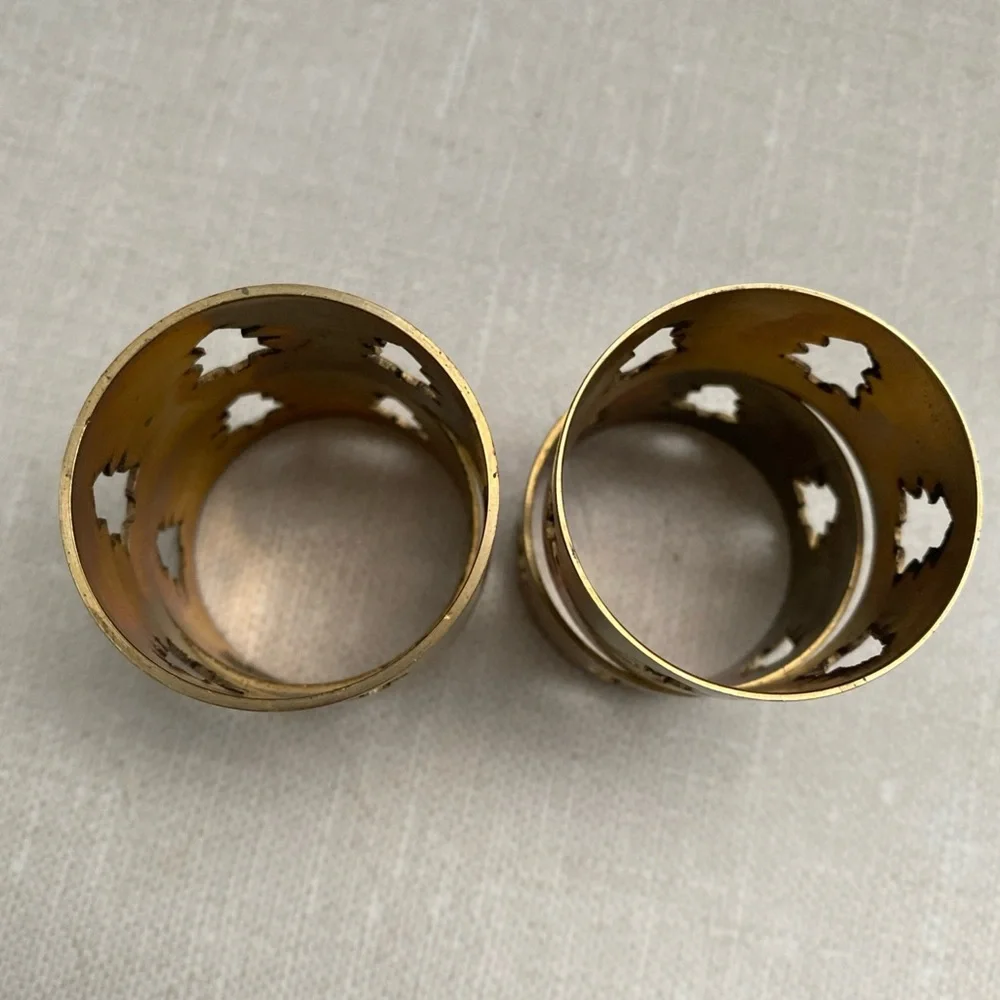 Vintage‎ Brass Laser Cut Christmas Tree Cut Out Napkin Rings Set of 4 Holiday